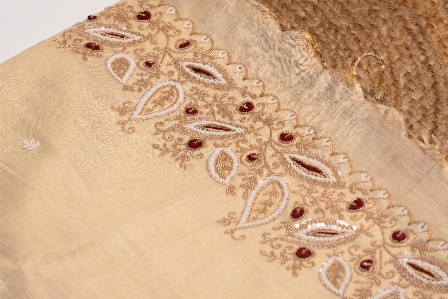 Kanaka Saree - Tissue Linen