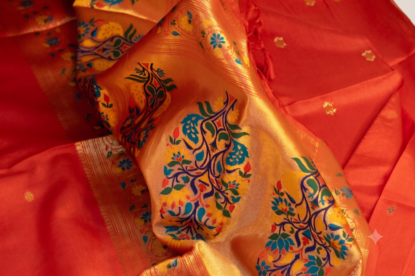 Meenarang - Red Silk Saree