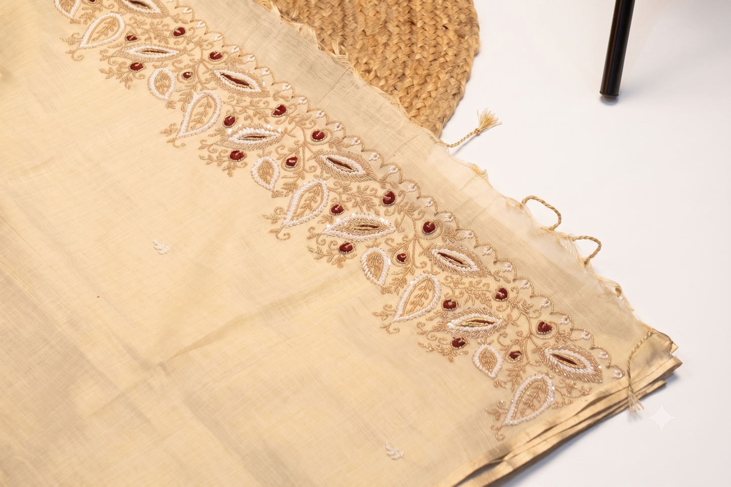 Kanaka Saree - Tissue Linen