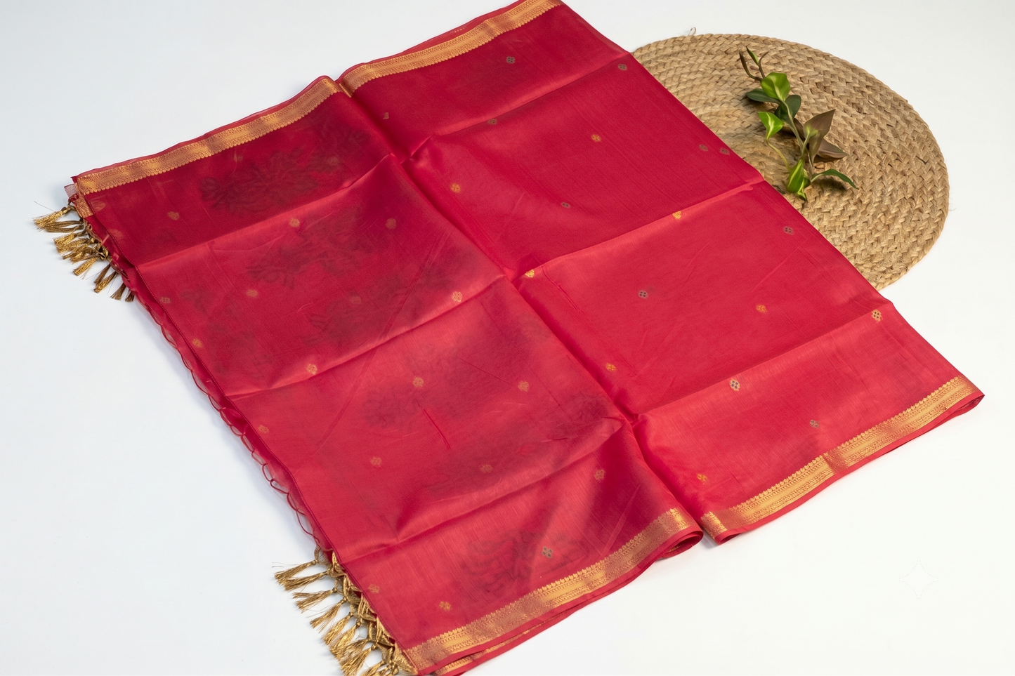Meenarang - Pink Silk Saree