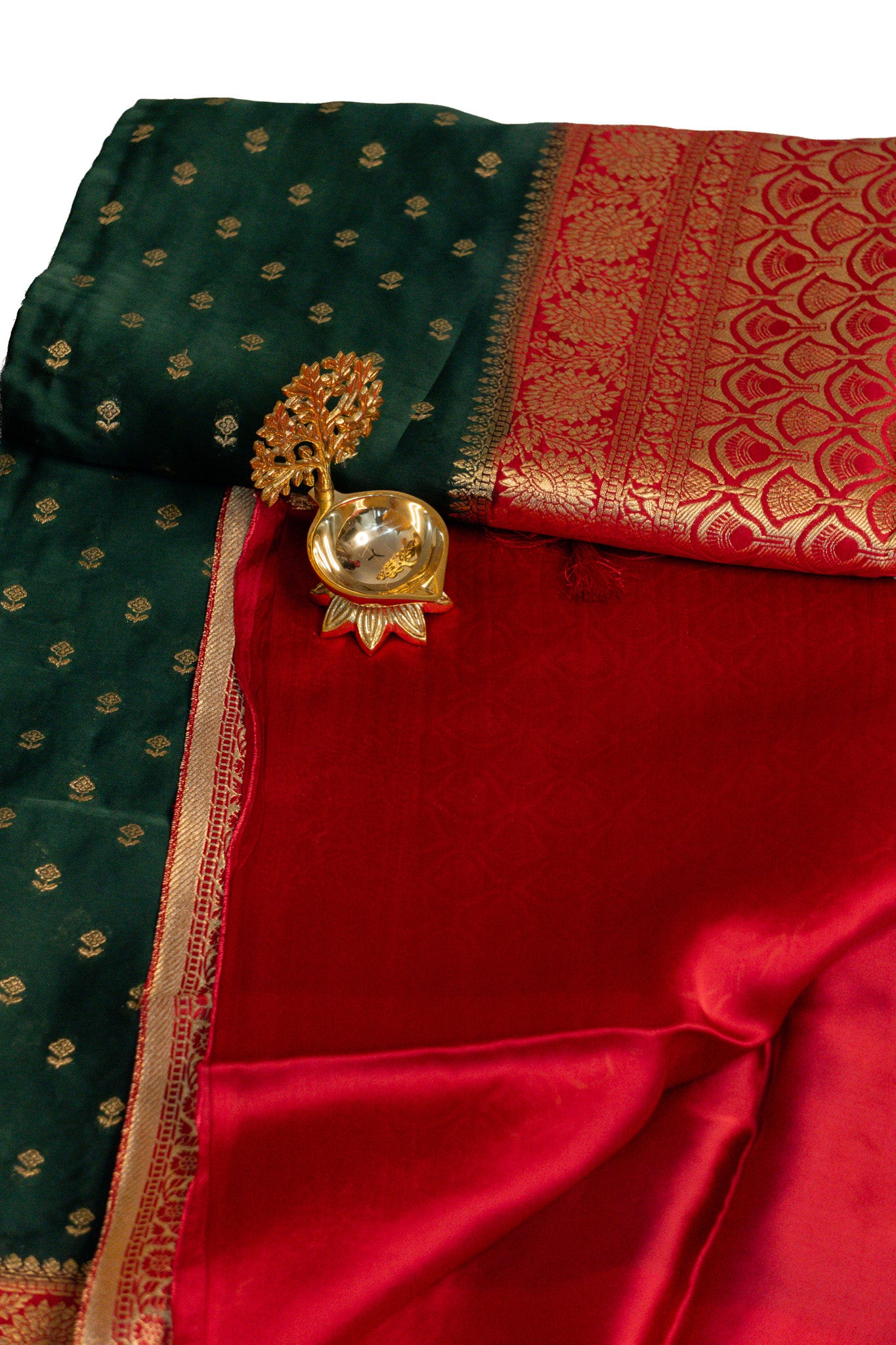 Nandini - Crepe Satin Saree