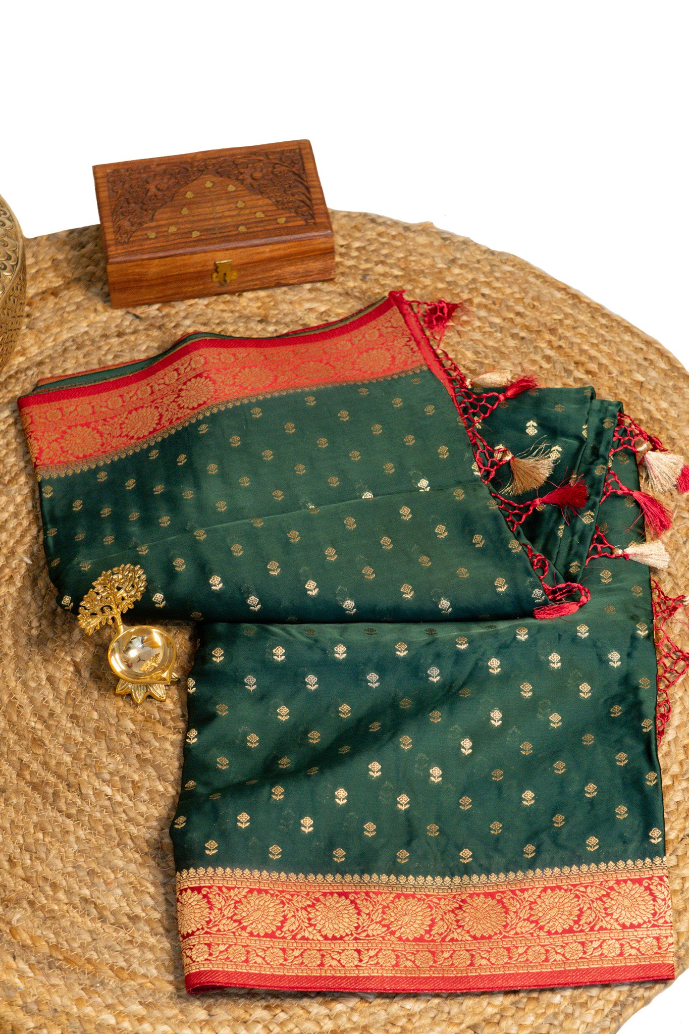 Nandini - Crepe Satin Saree